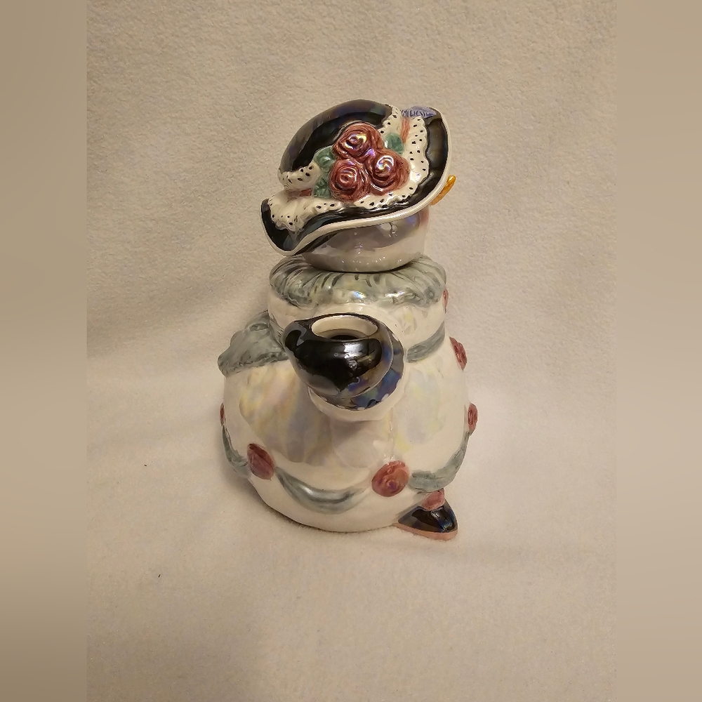 Teapot - Picture 11 of 11